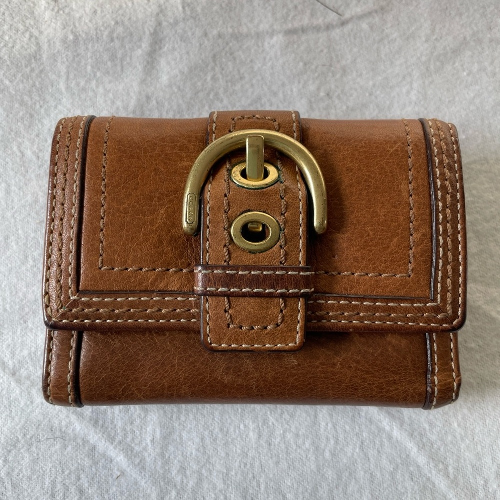 Coach Brown Leather Multi Compartment Wallet With Coin Compartment